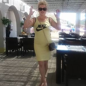 Meet your Posher, Sabiha senad